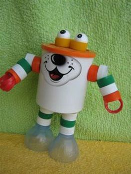 Medium_boneco_de_reciclagem