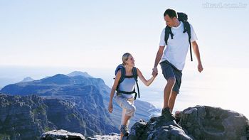 Medium_116198_papel-de-parede-escalando-montanhas_1280x720